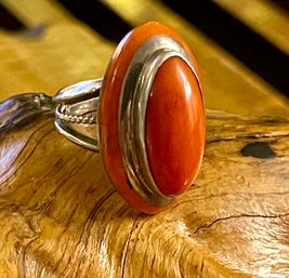 Manny Lewis Navajo Sterling Silver & Coral Ring Size - 7 - Weight 12.2 Grams