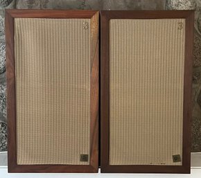 Vintage Pair Of Acoustic Research Inc AR-3 Acoustic Suspension Loudspeakers