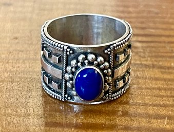 Sterling Silver & Blue Lapis Tribal Band Ring - Size 8.25 - Total Weight 9.6 Grams
