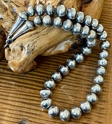 Navajo Sterling Silver 20 Inch Bench Pearl Bead Necklace -total Weight 86.8 Grams As
