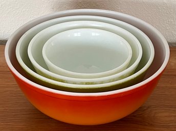 (4) Vintage Orange And Green Pyrex Nesting Mixing Bowls (as Is)