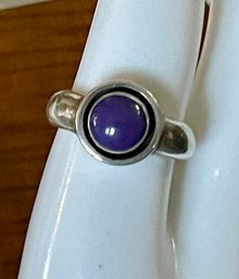 Sterling Silver & Sugilite Cabochon Ring - Size 7.75 And Total Weight 8.4 Grams