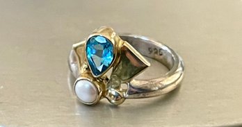 Sterling Silver Faceted Blue Topaz - Pearl Ring W 18k Gold Accents - Size 6 - Total Weight 4.8 Grams