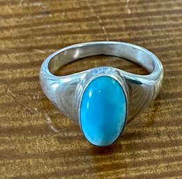 Sterling Silver & Larimar Teardrop Cabochon Ring - Size 11.25 - Weight 6.6 Grams