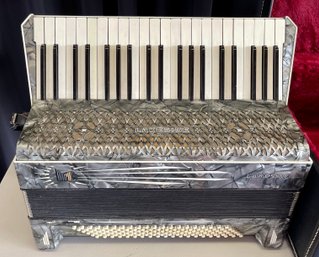 Honer Lakeside Mother Of Pearl Front Accordion (works) With Red Velvet Lined Hard Case And Key