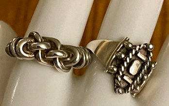 2 Sterling Silver Rings - Knotted Top Size 10 & Oval Size 9.5 - Total Weight 12.8 Grams