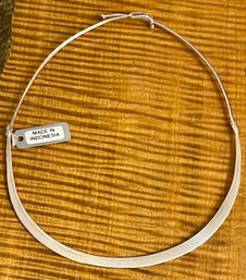 Sterling Silver Hinged Choker Necklace - Total Weight 19.5 Grams