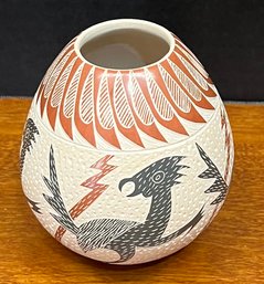 Hand Made Eleuterio Pina Mata Ortiz Mexican Pottery Vase