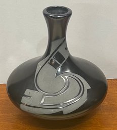 Vintage George & Georgene Garrett 1991 Blackware Hand Thrown Vae