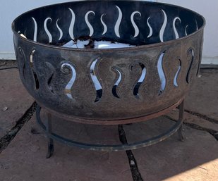 Decorative 27' Metal Outdoor Fire Pit With Base