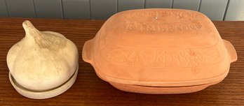 (2) Vintage Clay Bakers - Romertopf Clay Bake And Garlic Baker