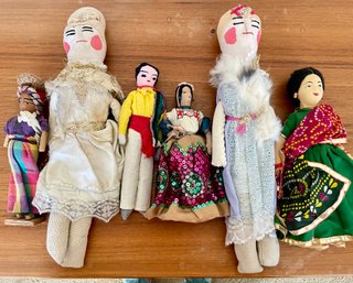 Lot Of Vintage Hand Made Cloth Dolls