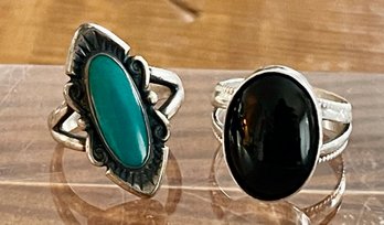 Vintage Sterling Silver & Black Onyx Oval Cabochon Ring Size 8 - Green Stone Bell Trading Post Ring - 6.5