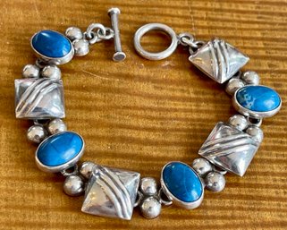 Vintage Sterling Silver Mexico Blue Stone 7' Bracelet Total Weight 35.4 Grams