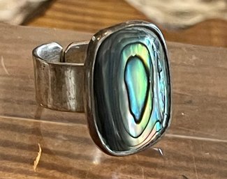 Thomas Tucker Sterling Silver & Abalone Ring Size 7 Total Weight 9.9 Grams