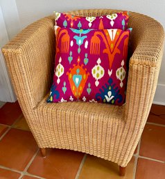 Vintage Wicker Barrel Chair With Wood Legs And (2) Boho Pillows