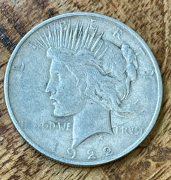 1922 D Liberty Head Peace Silver Dollar Coin