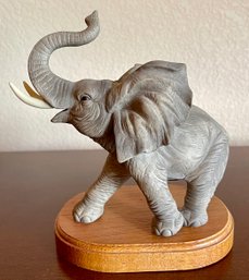 Andrea By Sadek Porcelain Elephant On Wood Base 6015