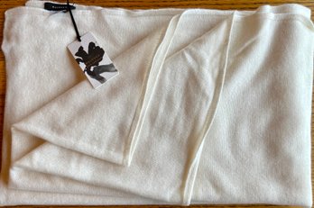 NWT Halogen 100 Percent Cashmere Ivory Eggnog One Size Scarf