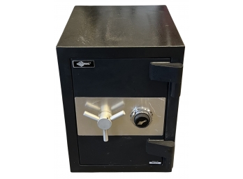 American Security Safe Heavy Duty Combination Safe - Serial Number APC142787 With Combo