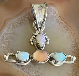 Vintage Sterling Silver - Opal & Moonstone Pendant - Total Weight 8.8 Grams