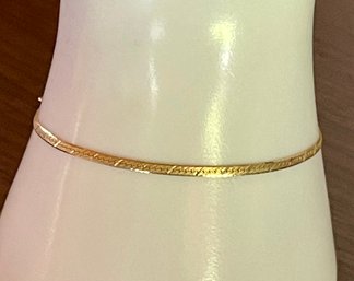 14K Gold Flat Link 7 Inch Bracelet - Total Weight 1.52 Grams