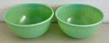 2 Vintage Fire King Jadeite 8' Mixing Bowls