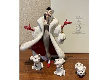 Lenox Walt Disney Showcase Cruella Deville Figurine With Puppies With Original Box