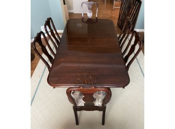 Kincaid Double Pedestal Dining Room Table (6 Chairs, 2 Leaves, And Table Pads)