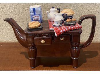 Cardew Designs Kitchen Table Teapot F59/BT