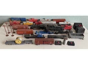 Large Lot Of Vintage American Flyer Trains, Accessories, And Tracks