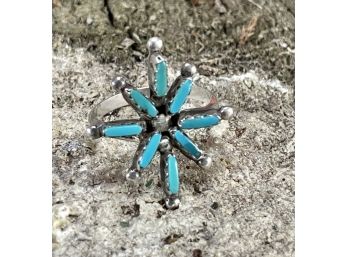 Vintage Native American Zuni Petite Point Sterling Silver And Turquoise Ring