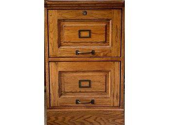 Vintage Style Oak 2 Drawer Filing Cabinet With 2 Keys