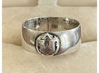 Antique Sterling Silver Class Ring Size 6.5 And Weighs 4.3 Grams