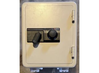 Sentry 1380 Combination Safe With Combination (1 Of 2)