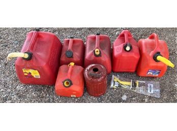 Lot Of 1.25 To 5 Gallon Fuel Cans (as Is)