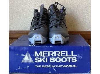 Vintage Pair Of Mens Size 6-6.5 Ski Boots With Original Box