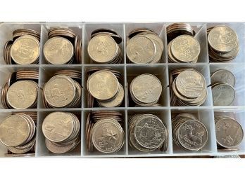 Large Collection Of 16 State Quarter Coins - Include Philadelphia Mint - See Names In Description