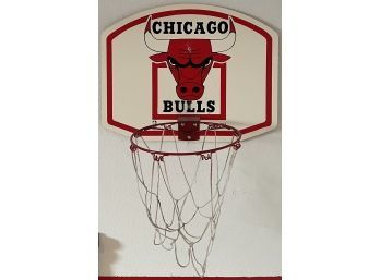 Vintage Chicago Bulls Indoor Hanging Backboard With Metal Rim (as Is)