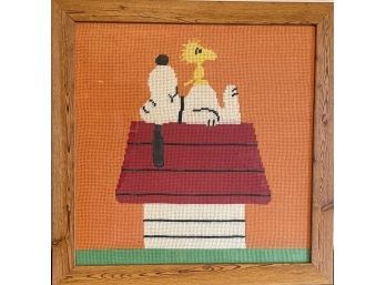 Vintage Wood Framed Plastic Canvas Pattern Snoopy On Doghouse 1979