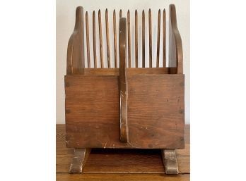 Vintage Primitive Wooden Cranberry Hand Picker Scoop Rake Magazine Rack (2 Of 2)