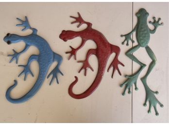 (3) 16' Lizard And Frog Metal Outdoor Wall Hangings