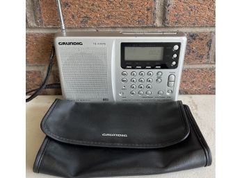 Grundig Yaht Boy 400PE With Case