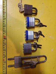 Set Of 5 Pad Locks With Keys