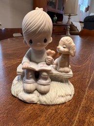 'loving Is Sharing' Signed Precious Moments Figurine  E-3110/b