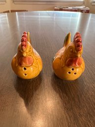 Vintage Ceramic Chicken Salt And Pepper Shakers