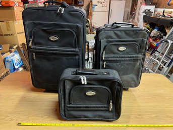 Set Of 3 Concourse Luggage Set