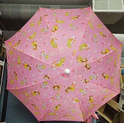 Lot 5-334 Pink Disney Beach/Sun Umbrella (TIR-2)