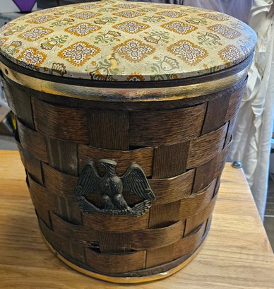 Lot 5-340 Basket With Eagle (tan Cabinet)