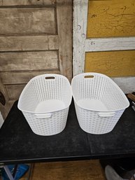 2 White Bins H1